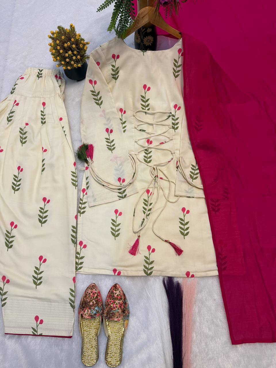 The Ethereal Ivory Floral Heritage Set